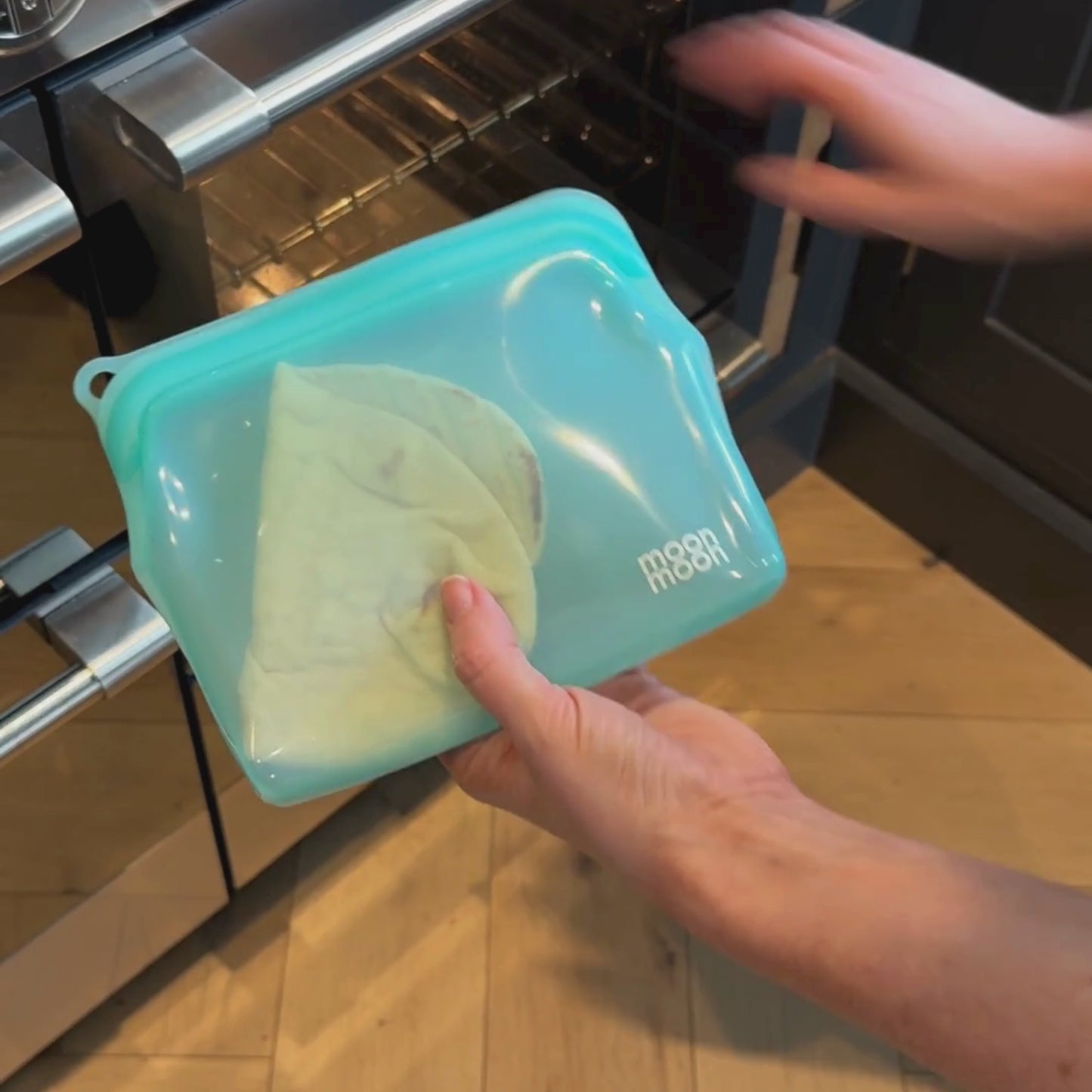 Load and play video in Gallery viewer, Reusable Silicone Food Bags - Starter Kit with Aqua XL Bags