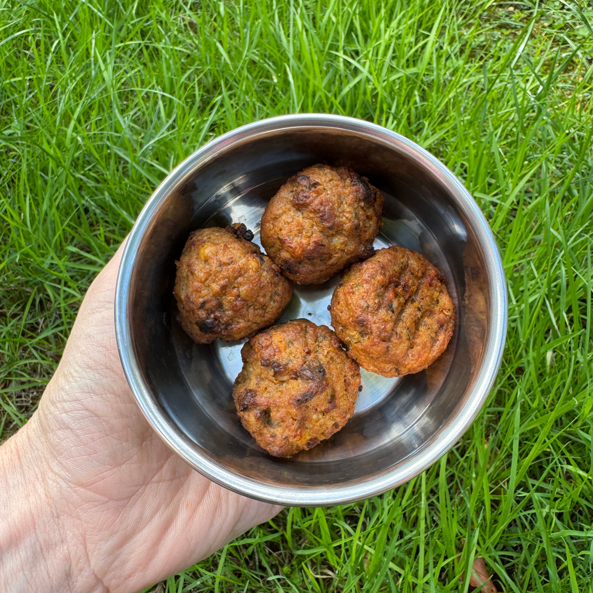 Plastic-free stainless steel food storage containers