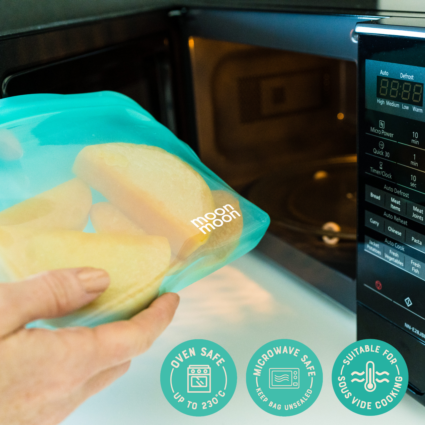 Moonmoon, Moonmoon UK, reusable freezer bags uk, stasher bags uk, Stasher bags , Silicone Food bags, Reusable silicone bags, silicone food storage bags, reusable silicone freezer bags.