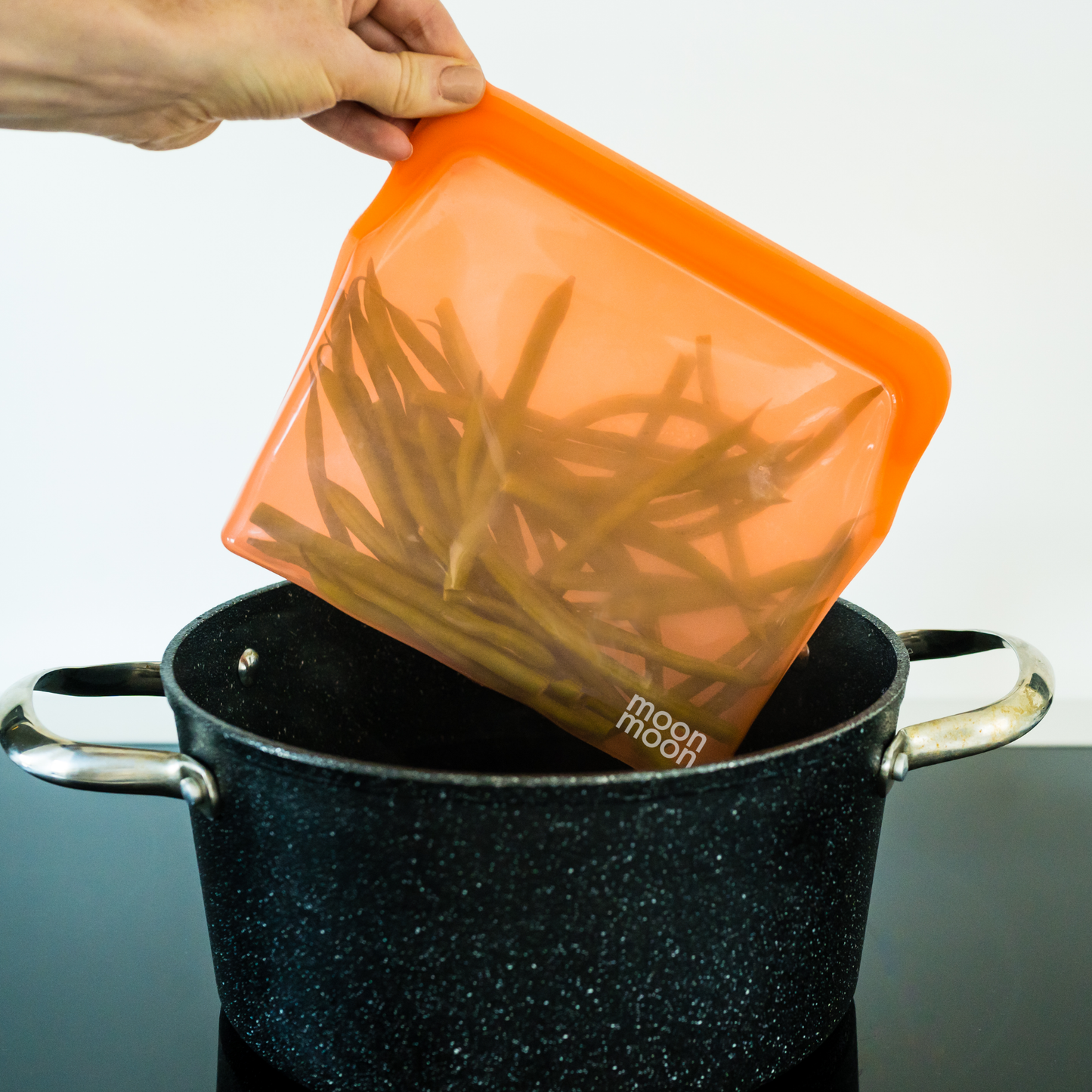 silicone freezer bags, silicone freezer bags uk, reusable food bags, silicone bags for food, plastic free, food storage, silicone freezer bags,reusable ziploc bags, silicone food pouches, moon moon food bags, moonmoon silicone food bag, reusable silicone bags uk, best freezer bags uk, non toxic food containers, silicon food bags, stasher bags, multi=pack,  silicone bags for freezing, reusable ziplock bags, reusable food bags uk, eco friendly freezer storage