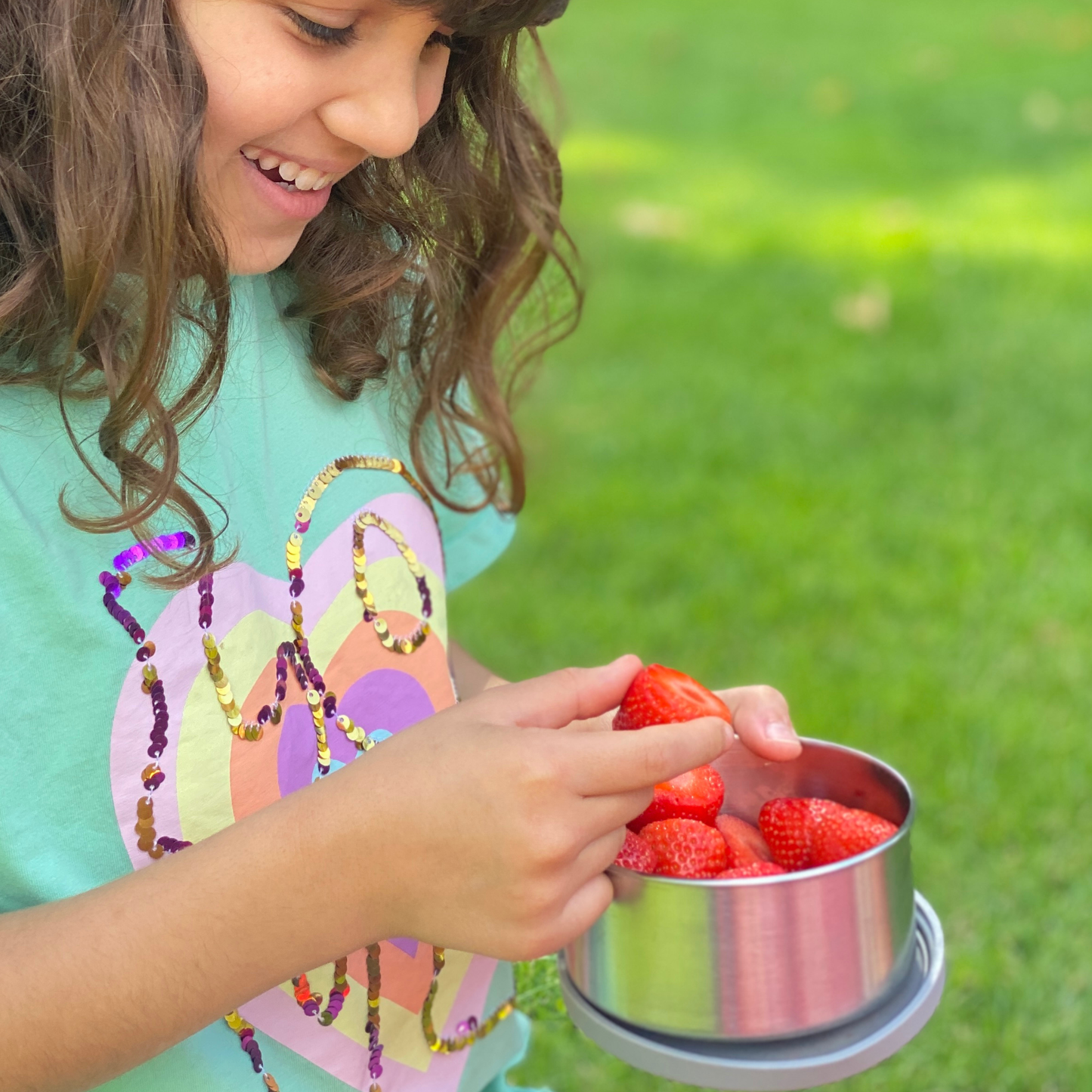 metal food containers, stainless steel lunch box with compartments, non plastic tupperware, moonmoon bento box with snack pot, metal snack pots 