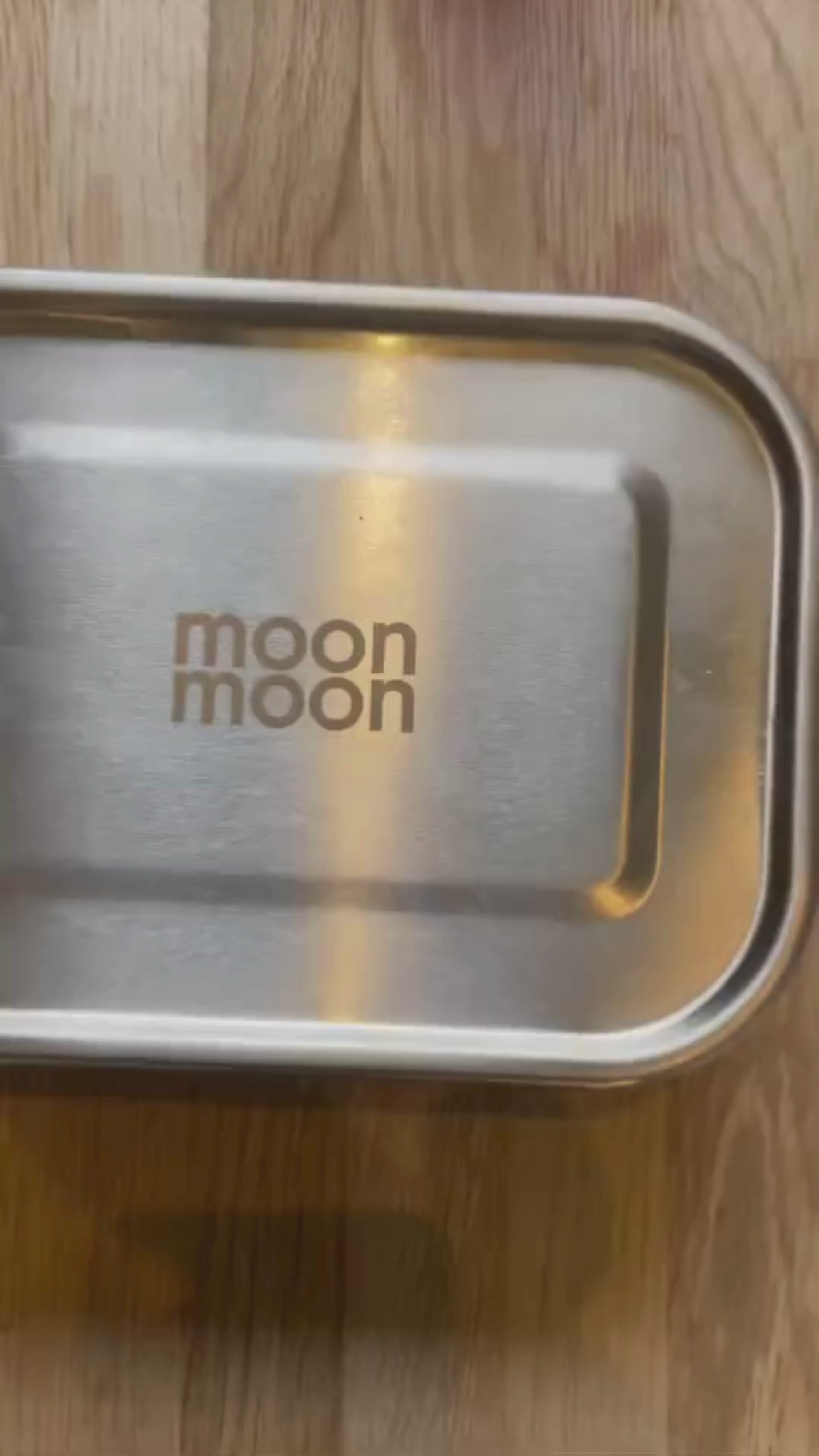 stainless steel lunch box, plastic free food storage, plastic free tupperware, metal lunch box, stainless steel lunchbox, stainless steel bento box, moonmoon, elephant box, black and blum, smidge



