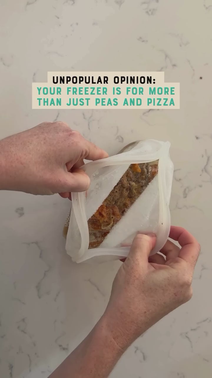 moonmoon silicone bag, silicone storage bags, pink silicone bag, reusable silicon bag, non plastic freezer containers uk, non-toxic food storage bags, best reusable freezer bags uk, moon moon pouches,  reusable freezer bags, silicone bags for food, food bags, silicone freezer containers, best silicone food bags uk, reusable freezer bags uk, silicone storage bags, freezer storage