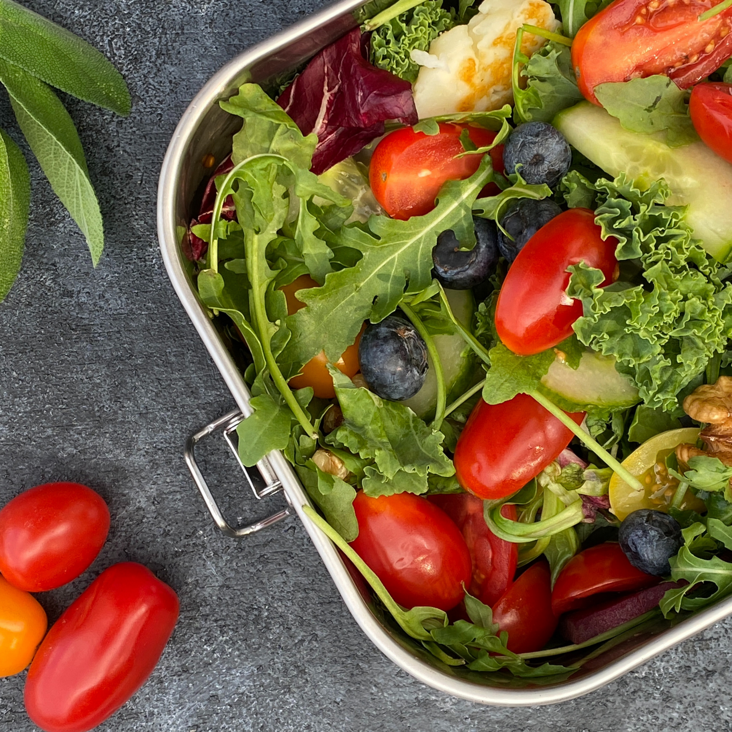 Lunch box metal UK, Moonmoon lunch box, lunch boxes men, lunch boxes for adults, salad container, salad lunch box, sandwich tin, bento lunchbox, removeable divider, stainless steel bento box stainless steel bento lunch box plastic free lunch box uk lunch box